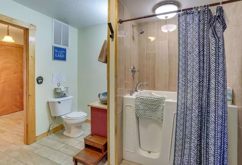 Paradise Cottage: Trail Access Nearby