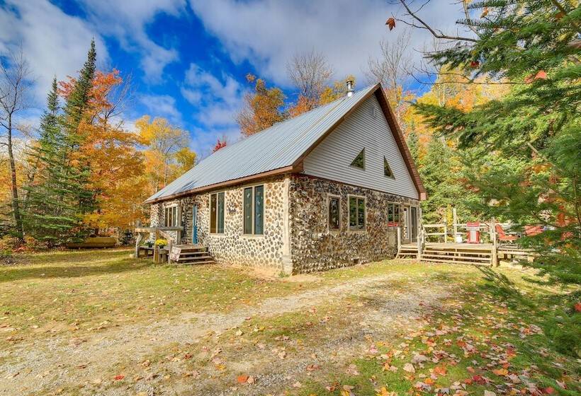 Paradise Cottage: Trail Access Nearby