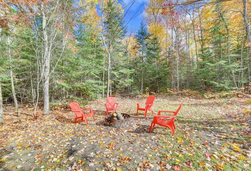 Paradise Cottage: Trail Access Nearby