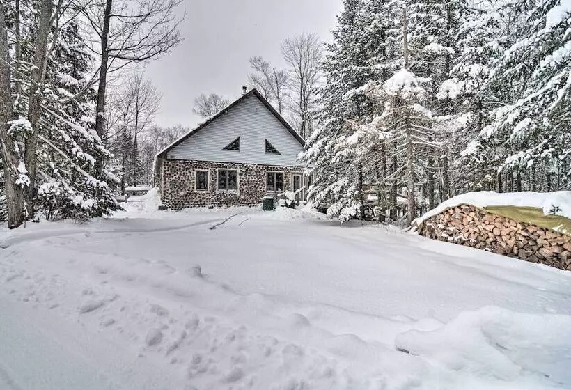 Paradise Cottage: Trail Access Nearby