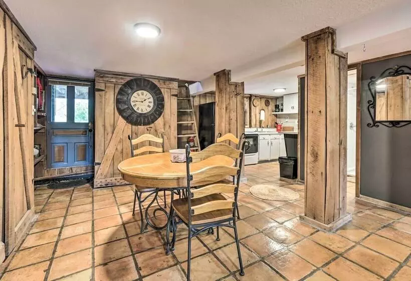 Peaceful Mt Sterling Cabin: Deck & Fire Pit!