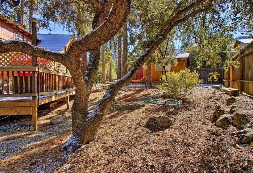 Pine Mountain Club Log Home W/ Deck + Grill!