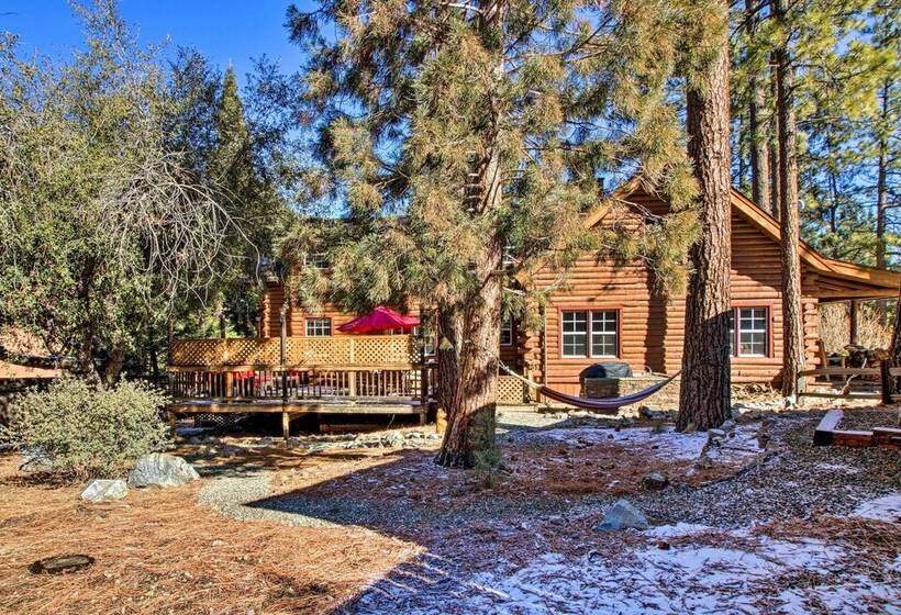 Pine Mountain Club Log Home W/ Deck + Grill!