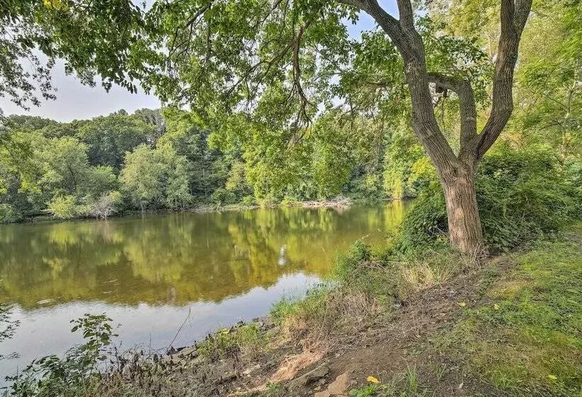 Riverside Niles Retreat W/ Fire Pit & Grill!