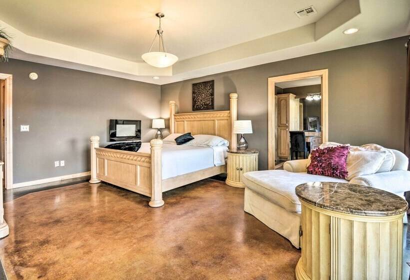 Spectacular Duck Creek Waterfront Retreat W/ Dock!