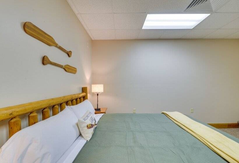 The Eagles Nest At Alpine  Cabin W/ Fireplace!