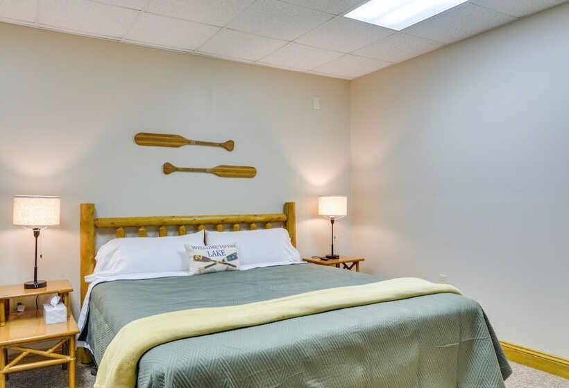 The Eagles Nest At Alpine  Cabin W/ Fireplace!