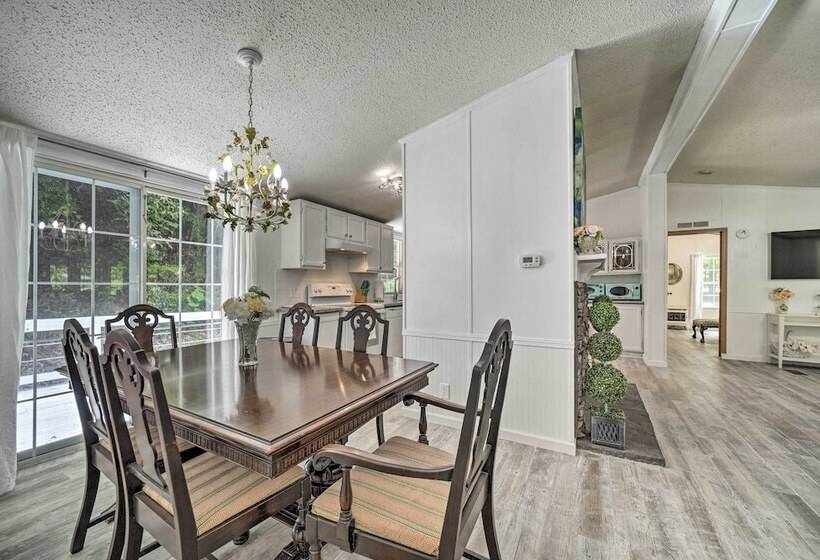 Tranquil Creekfront Bryson City Home W/ Grill!