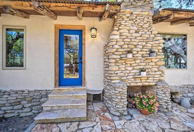 Unique Stay: Historic Home Along Blanco River