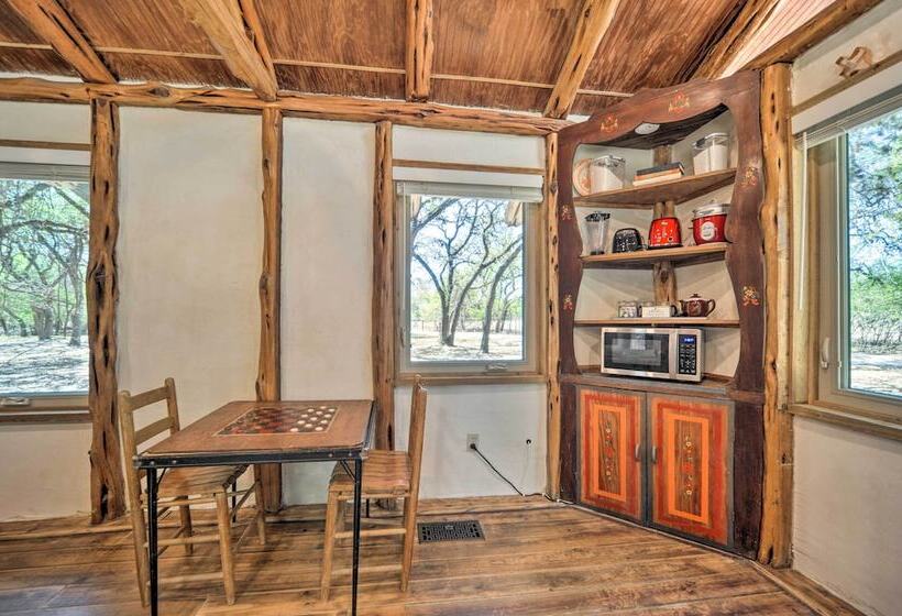 Unique Stay: Historic Home Along Blanco River