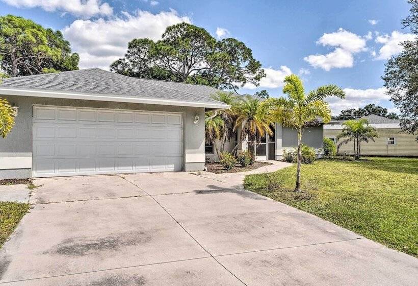4 Mi To Beaches: Home W/ Lanai & Yard In Venice!