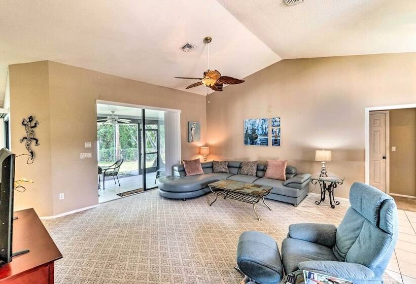 4 Mi To Beaches: Home W/ Lanai & Yard In Venice!