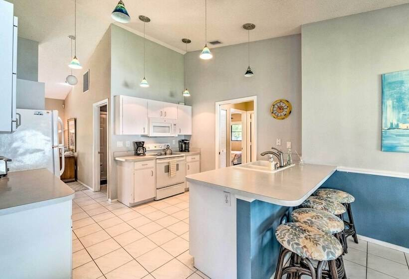 4 Mi To Beaches: Home W/ Lanai & Yard In Venice!