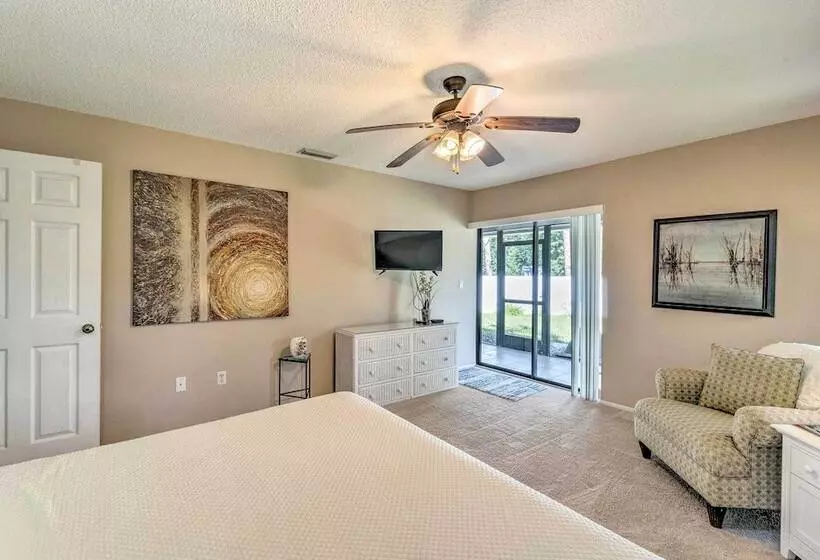 4 Mi To Beaches: Home W/ Lanai & Yard In Venice!