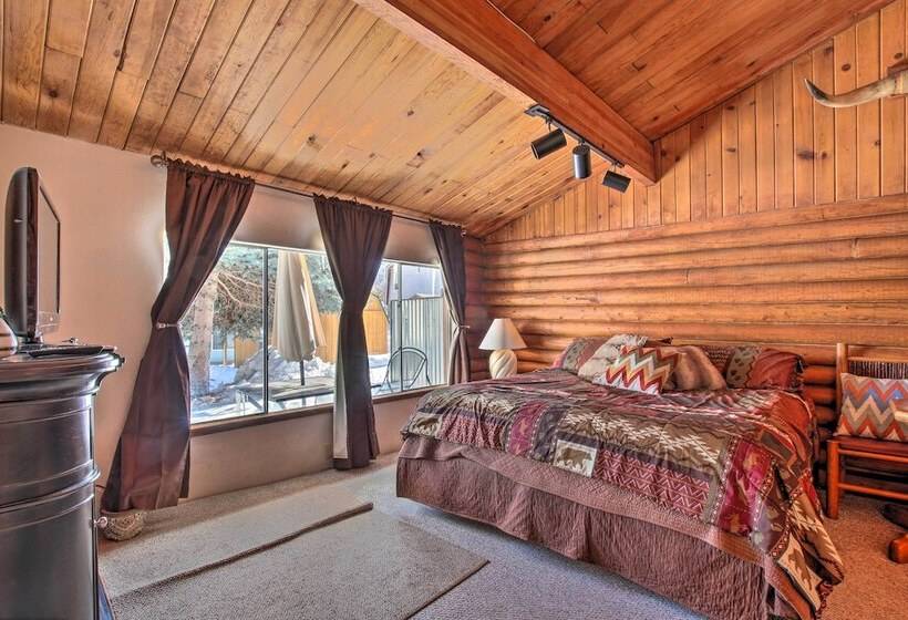 Walk To Lava Hot Springs Pools From Cozy Cabin!