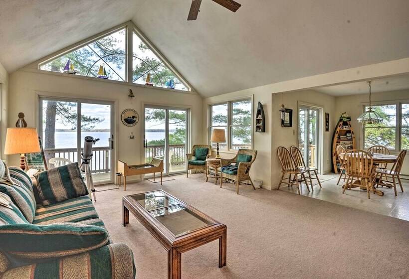 Waterfront Hammond Home W/ Grill + Boat Dock!