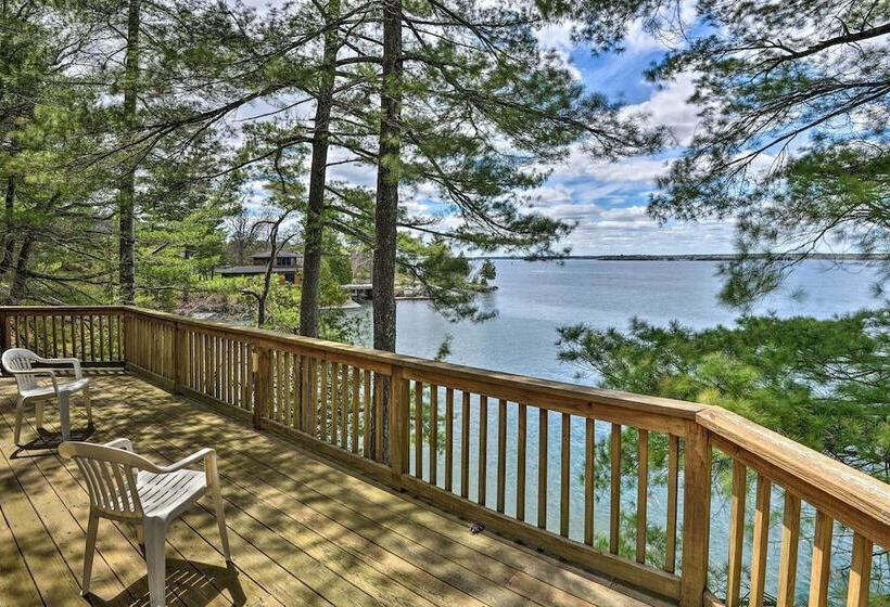 Waterfront Hammond Home W/ Grill + Boat Dock!