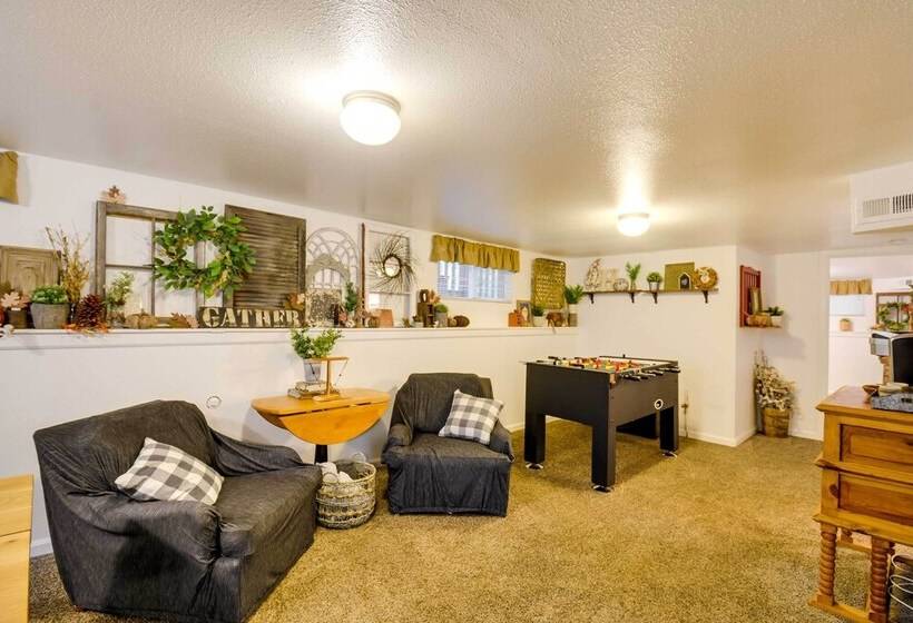 Anderson Island Home W/ Hot Tub, Near Beaches