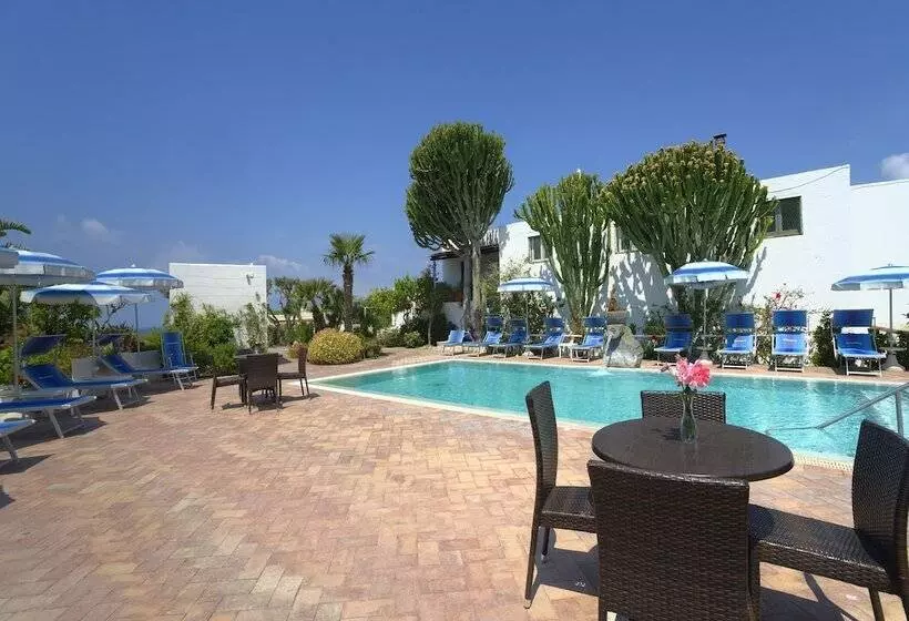 ベッドアンドブレックファースト Forio  Ischia With A Breathtaking View Of Citara For 6 In Communicating Rooms