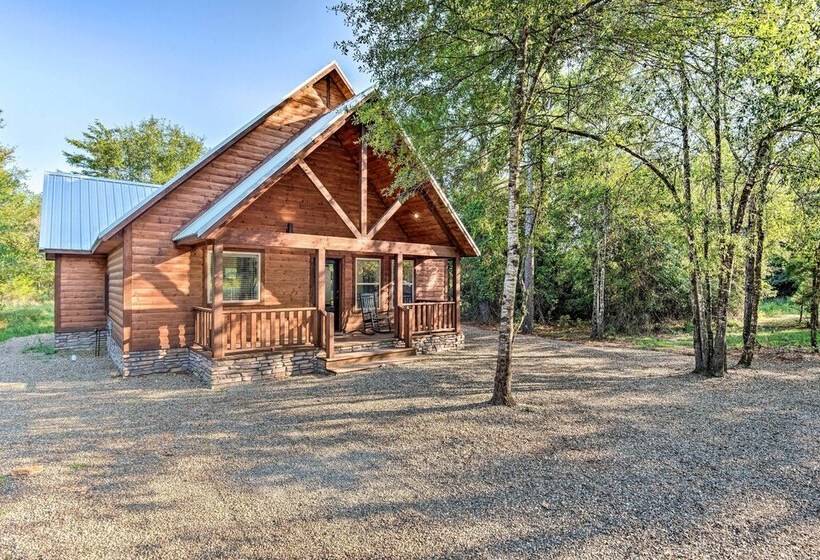 Broken Bow Cabin W/ Hot Tub, Deer Spotting & More!