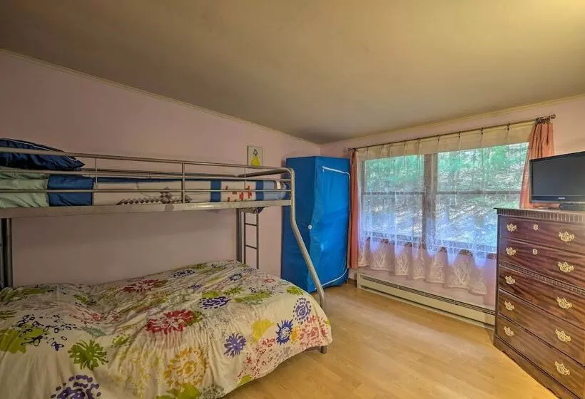 Catskill Mtn Home W/ Deck ~ 1 Miles To Zoom Flume!