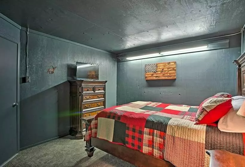 Charming Quitman Cabin < 2 Miles To Lake Fork