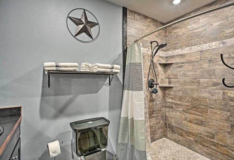 Charming Quitman Cabin < 2 Miles To Lake Fork