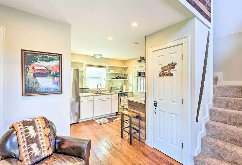 Charming Riverfront Cabin W/ Yard & Porch!