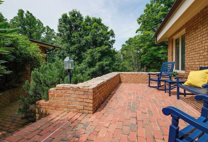 Christiansburg Home ~ 12 Mi To Virginia Tech!