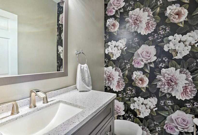 Cozy Eden Prairie Home < 21 Mi To Twin Cities