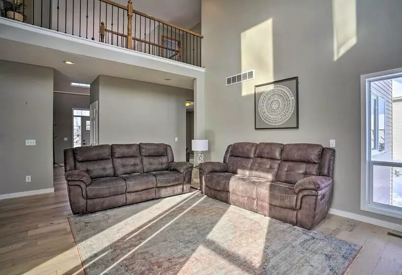 Cozy Eden Prairie Home < 21 Mi To Twin Cities