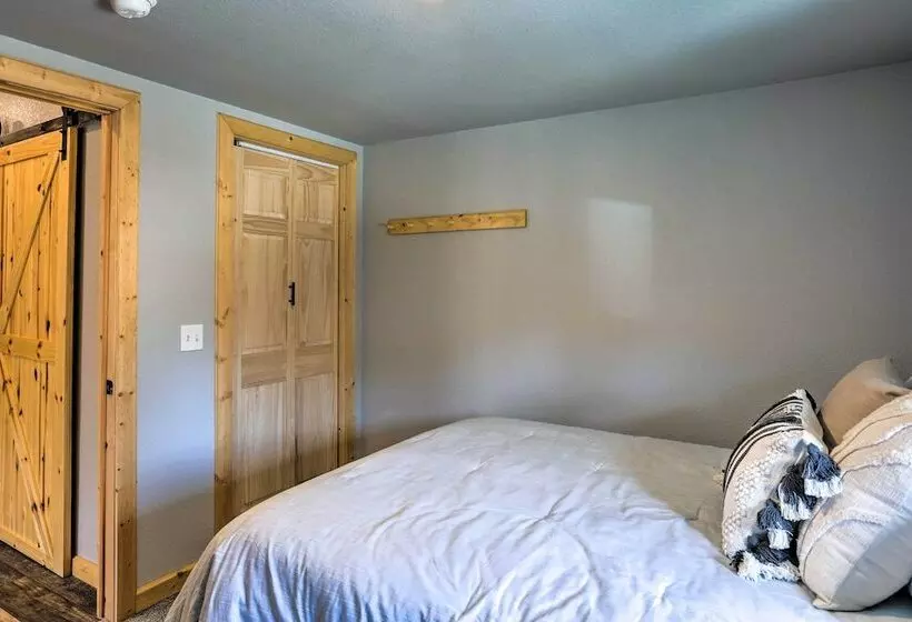 Cozy Spearfish Cottage < 1 Mi To Hiking Trail