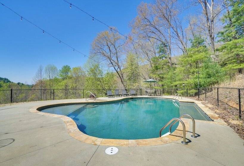 Expansive Home On 16 Acres W/ Smoky Mountain Views