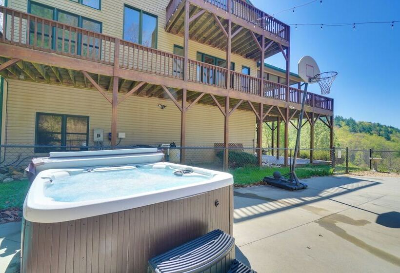 Expansive Home On 16 Acres W/ Smoky Mountain Views