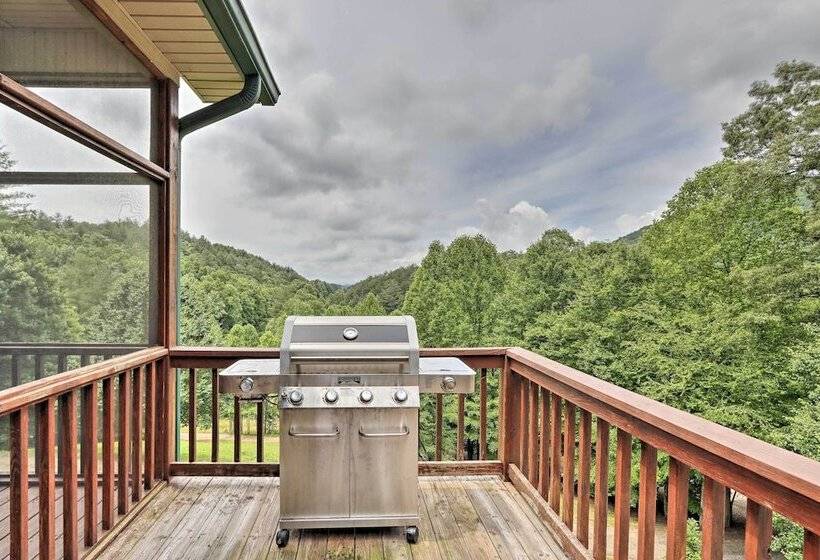 Expansive Home On 16 Acres W/ Smoky Mountain Views