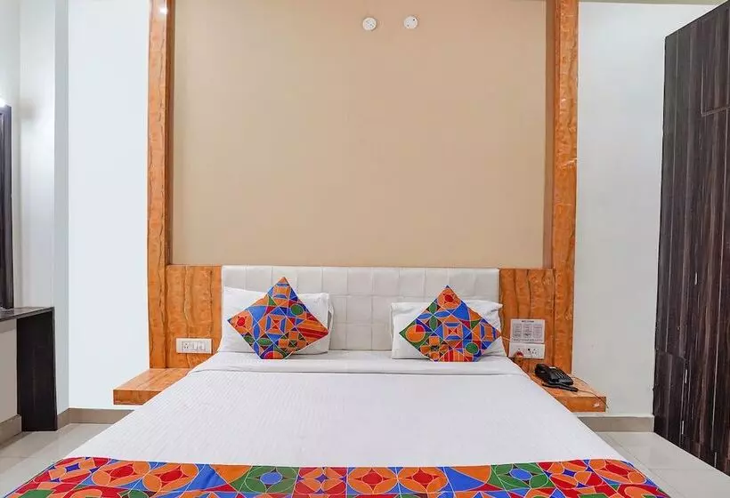 Fabhotel Bliss Inn