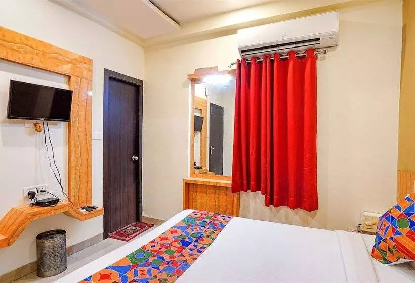 Fabhotel Bliss Inn