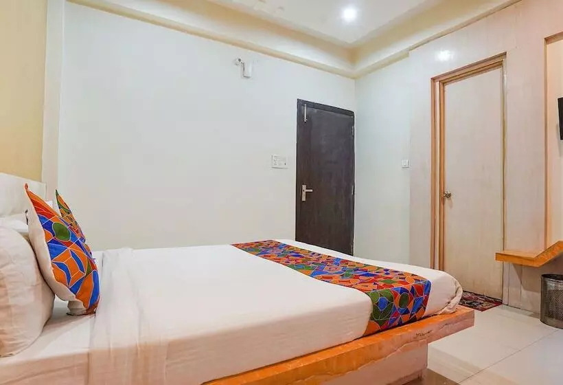 Fabhotel Bliss Inn