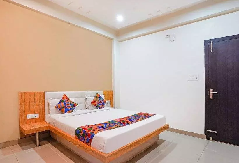 Fabhotel Bliss Inn