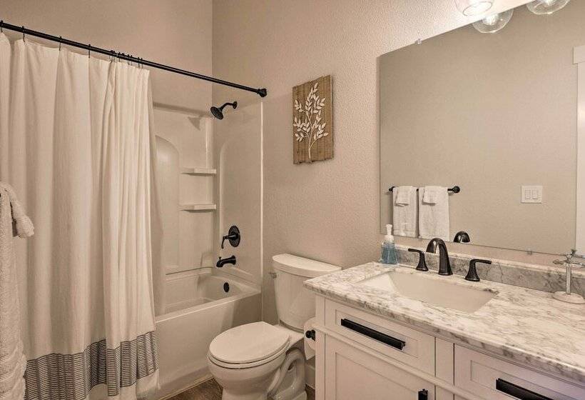 Family Friendly Meridian Home: 13 Mi To Boise