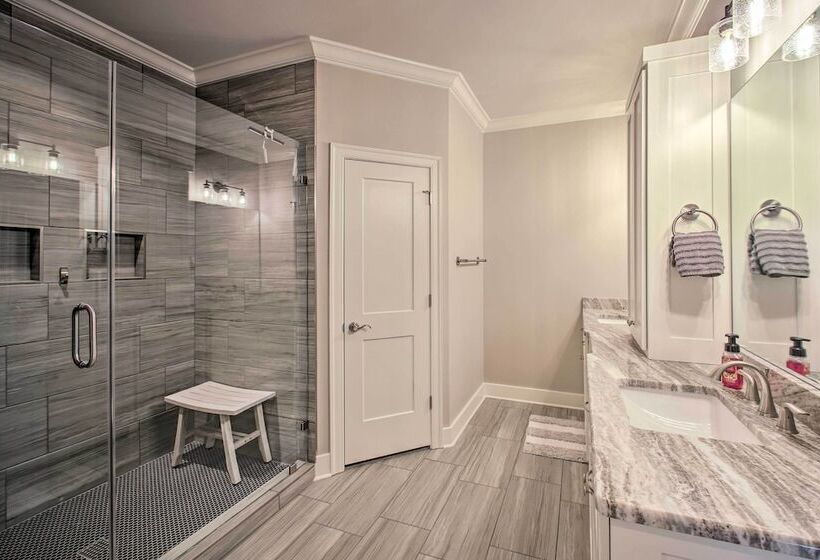 Greenside Bunker  W/ Fire Pit On Golf Course!