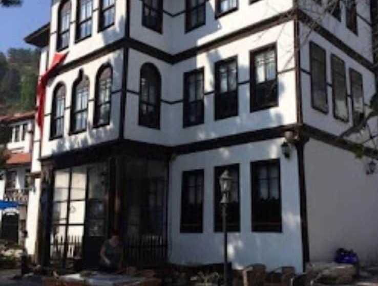 Отель Keyvanlar Konağı