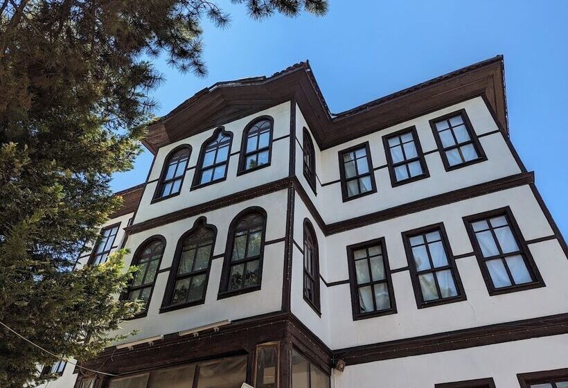 Отель Keyvanlar Konağı