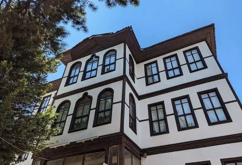 Hotelli Keyvanlar Konağı