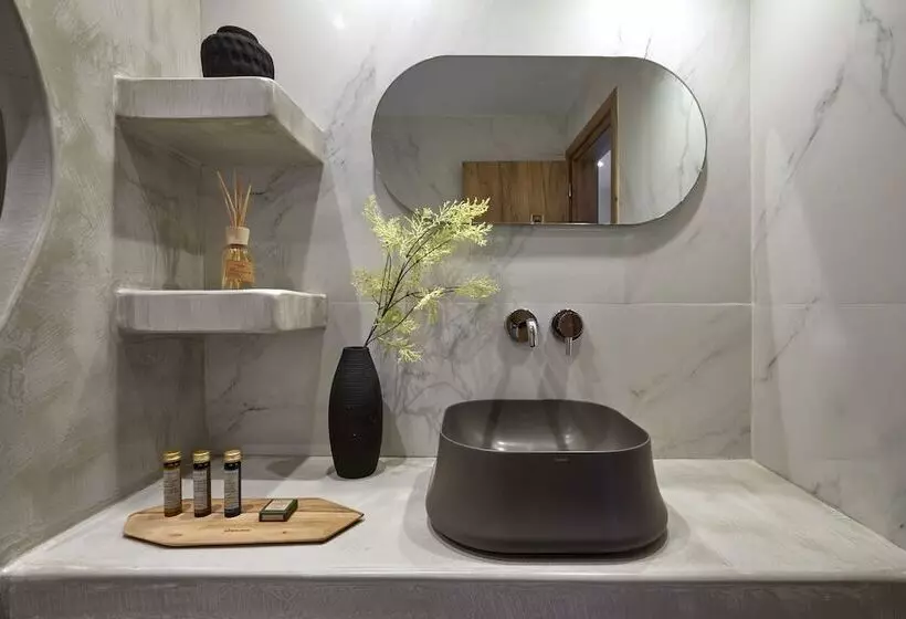 Hotelli Mayu Suites