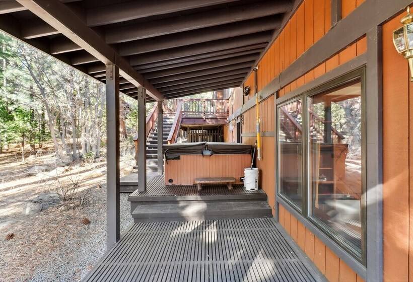 Lake Tahoe Family Home W/ Hot Tub & Game Room!
