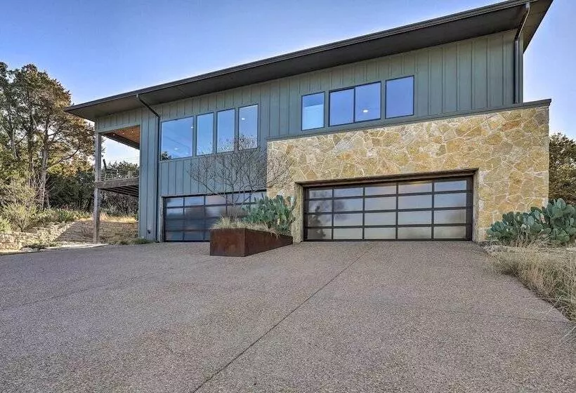 Modern  Lakeview Hilltop Retreat  W/ Game Garage!