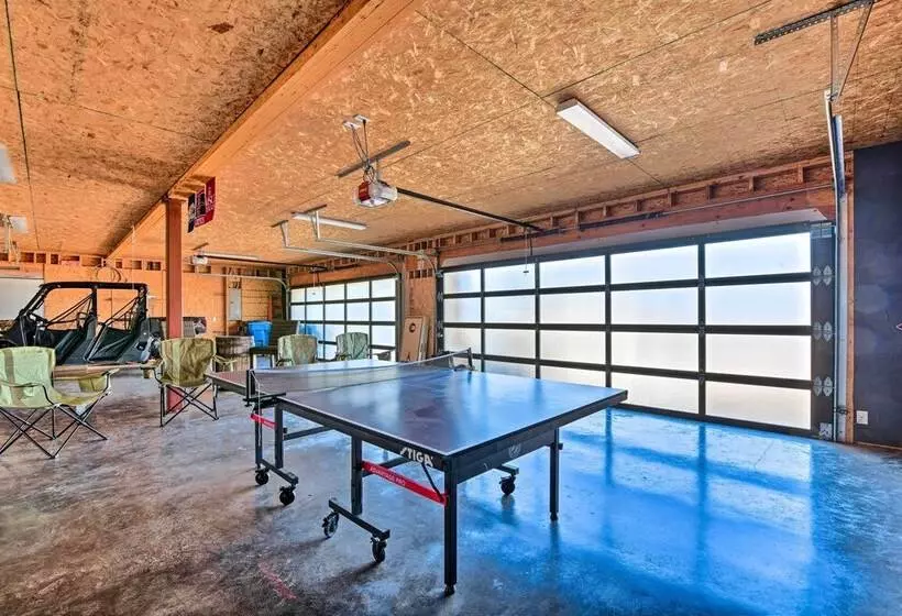 Modern  Lakeview Hilltop Retreat  W/ Game Garage!