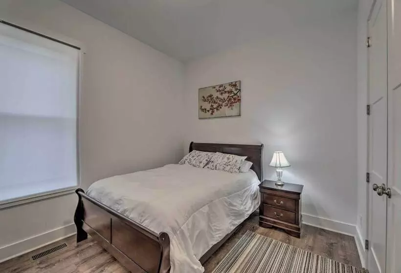 Mt Juliet Home: Steps To Old Hickory Lake!