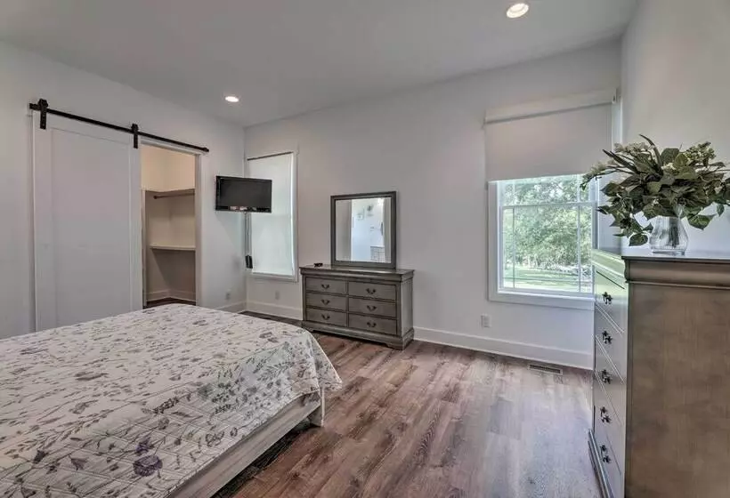 Mt Juliet Home: Steps To Old Hickory Lake!